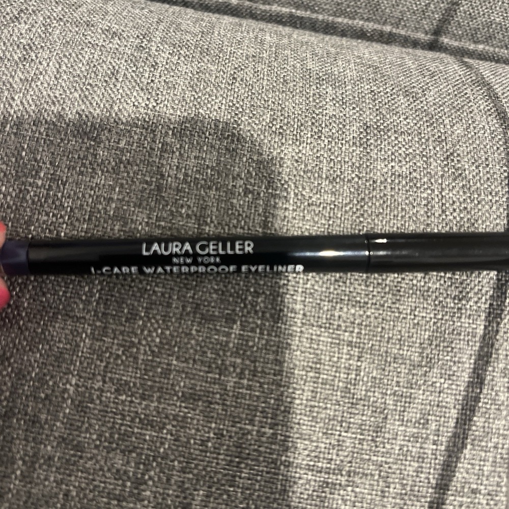 LAURA GELLER i-Care Waterproof Eyeliner NAVY 0.01oz Read Description